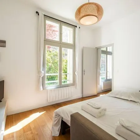 Centre Proche Paris Apartment